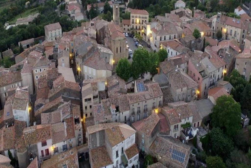Joli loft dans village pittoresque Péret Esterno foto
